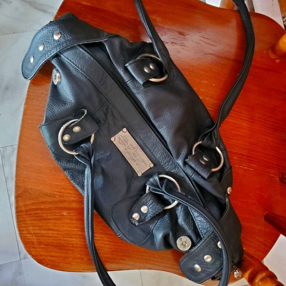 Hand bag